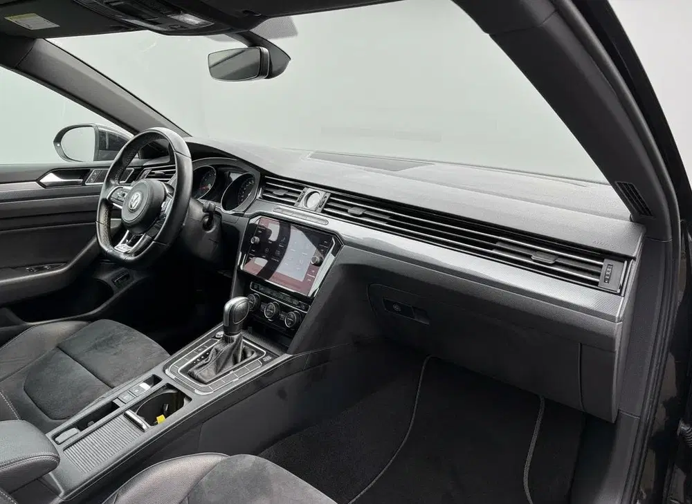 Volkswagen Arteon 2.0 TSI R-Line Business+ STOELVERWARMING uit 2020, foto 13