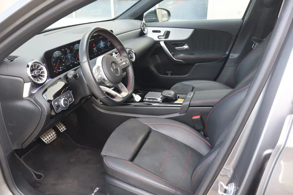 Mercedes-Benz A-Klasse 200 Business Solution AMG NL- Auto A uit 2021, foto 5
