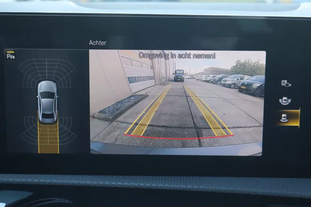 Mercedes-Benz A-Klasse 200 Business Solution AMG NL- Auto A uit 2021, foto 9