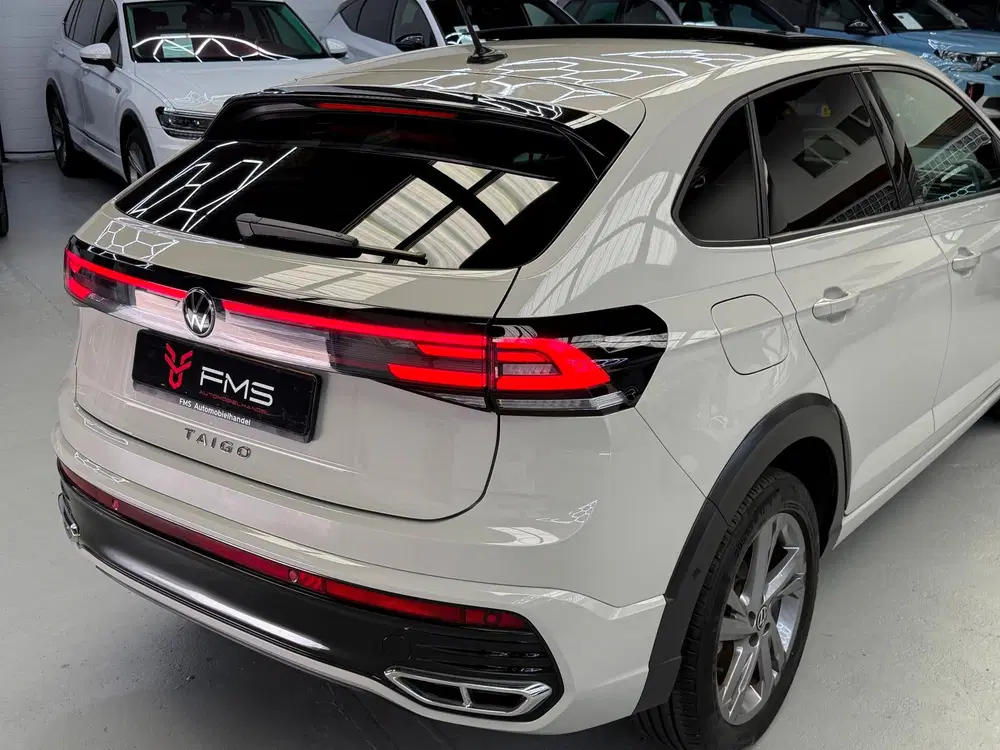 Volkswagen Taigo 1.0 TSI 2x R-Line Panorama CarPlay Camera uit 2022, foto 12