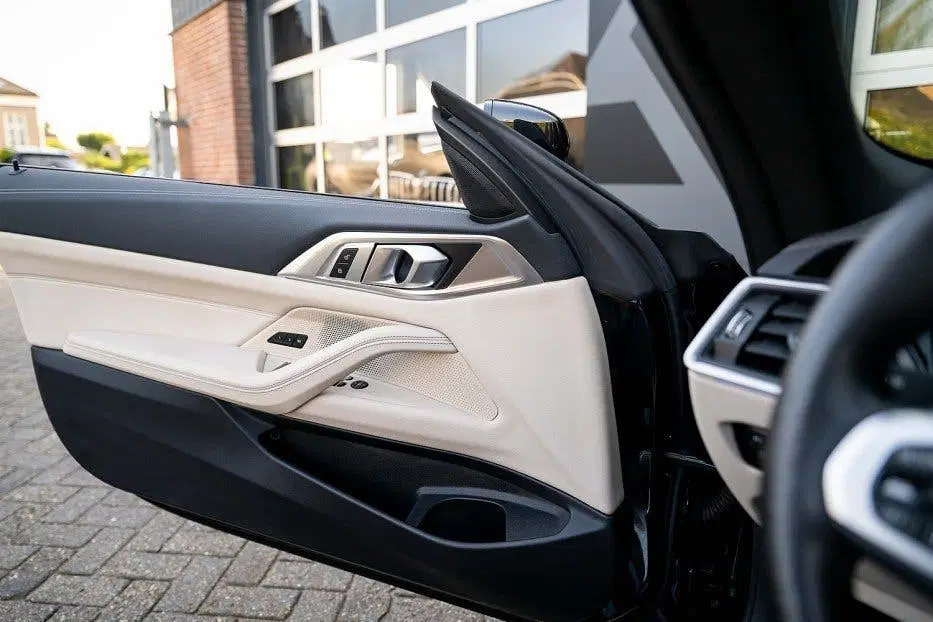 BMW 4-serie 4 Serie 430i Cabrio M Sport uit 2021, foto 11