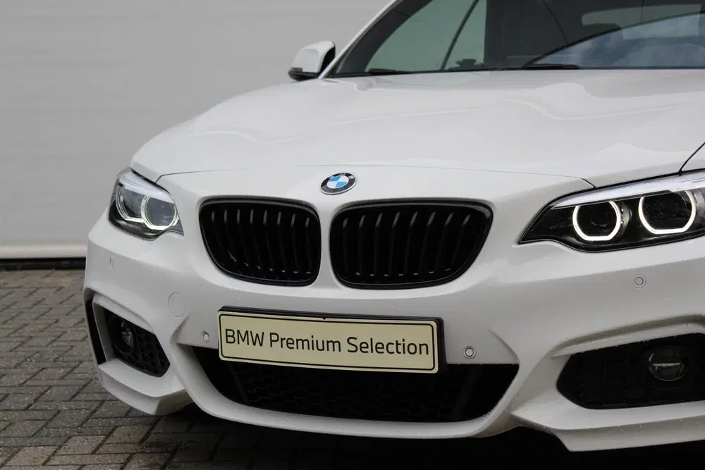BMW 2-serie 220i High Executive M Sport Automaat uit 2020, foto 10