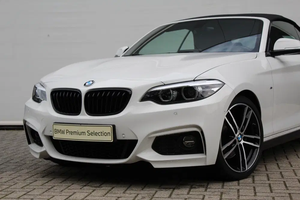 BMW 2-serie 220i High Executive M Sport Automaat uit 2020, foto 8