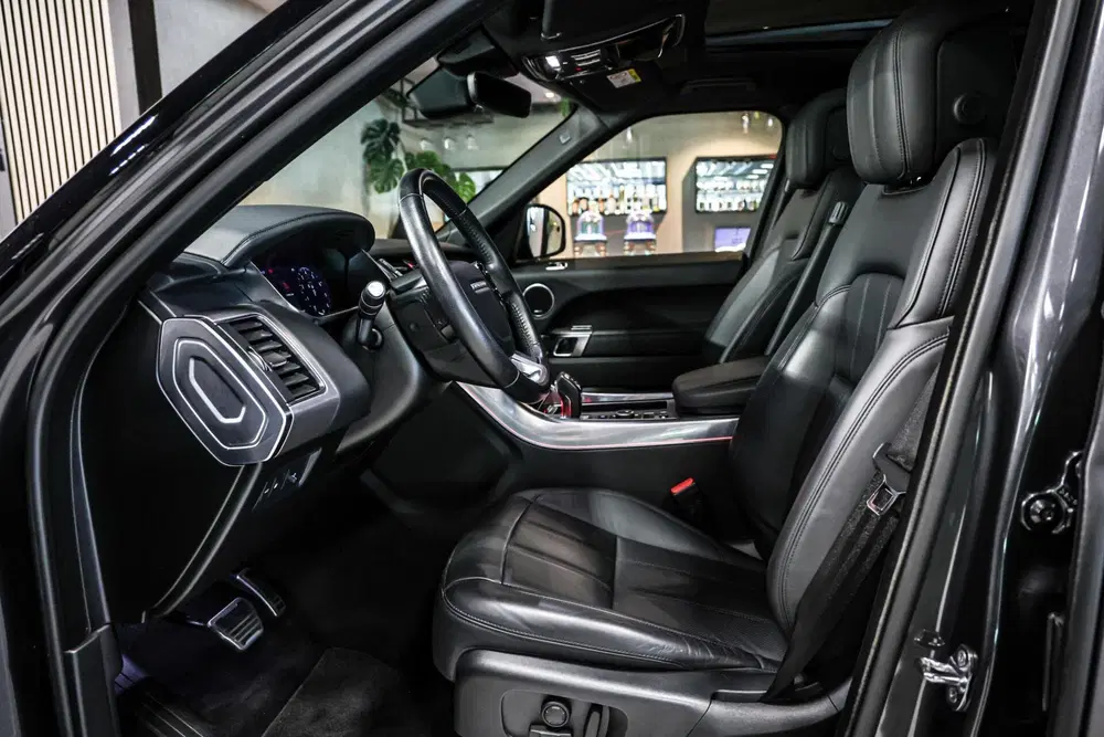 Land Rover Range Rover Sport P400e HSE Dynamic uit 2021, foto 9