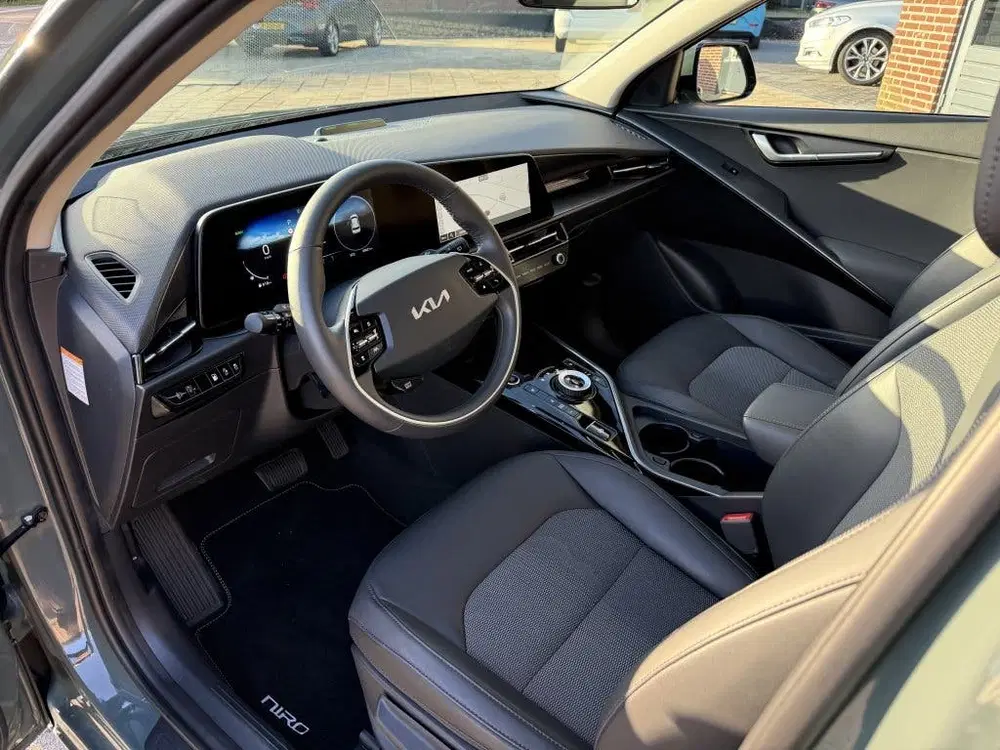 Kia Niro 1.6 GDi 183PK PHEV DynamicLine Edition uit 2022, foto 2