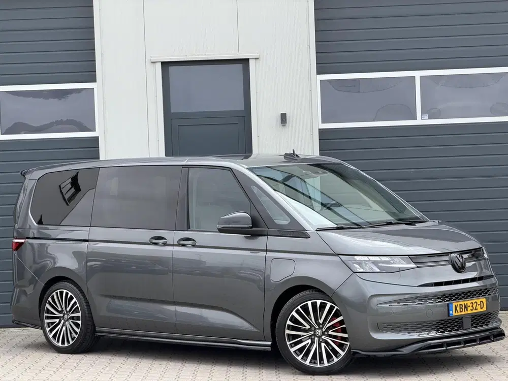 Volkswagen Multivan 1.4 eHybrid L2H1 Style uit 2023