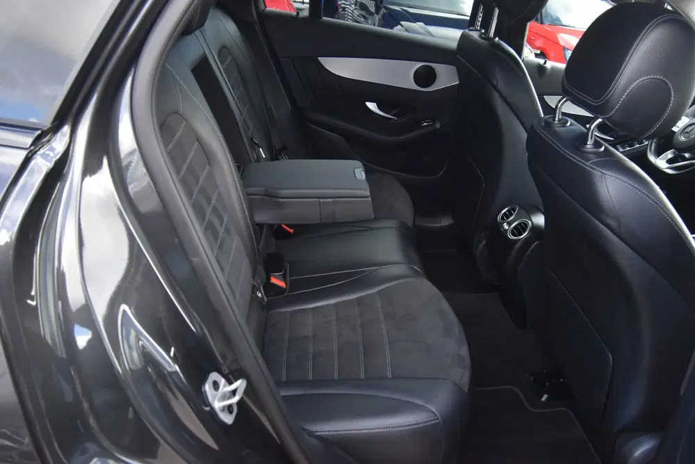 Mercedes-Benz GLC GLC 300e 4MATIC Business Solution AMG uit 2022, foto 12