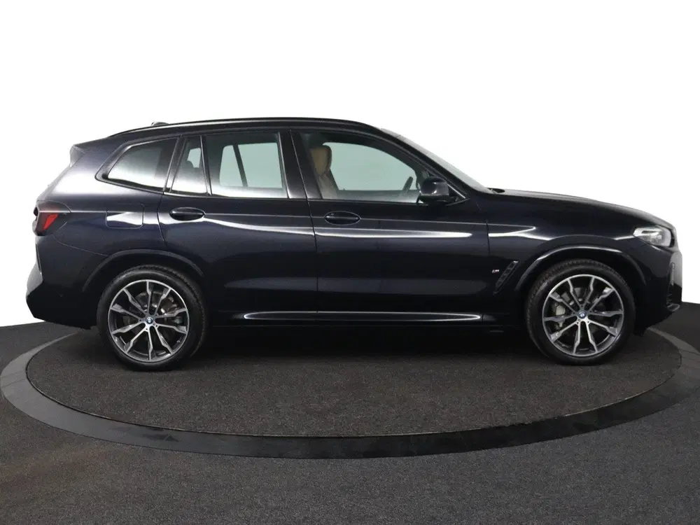 BMW X3 xDrive30e uit 2024, foto 6