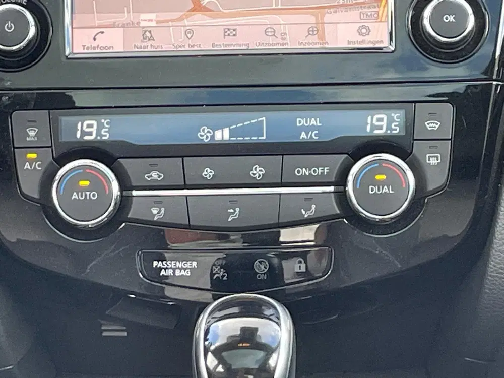 Nissan Qashqai 1.3 DIG-T Tekna uit 2019, foto 13
