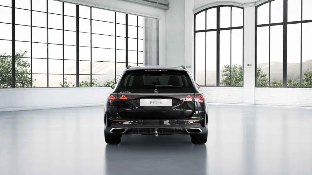 Mercedes-Benz E-Klasse 300e Business Solution AMG uit 2026, foto 10