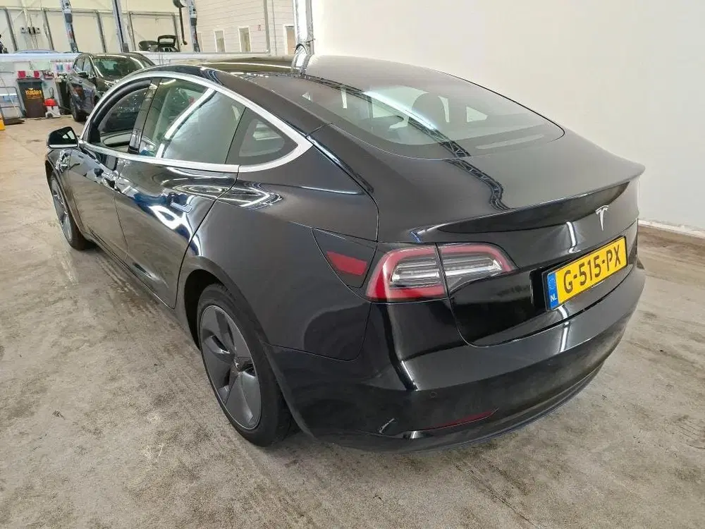 Tesla Model 3 RWD Plus 60 kWh AUTOPILOT uit 2019, foto 5