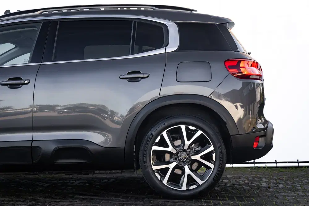 Citroën C5 Aircross 1.6 Pl.Hyb. 225 Shin CarPlay uit 2022, foto 10