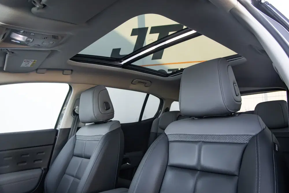 Citroën C5 Aircross 1.6 Pl.Hyb. 225 Shin CarPlay uit 2022, foto 11