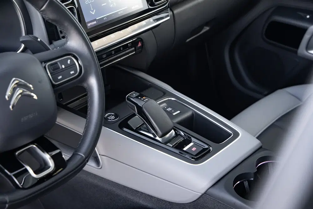 Citroën C5 Aircross 1.6 Pl.Hyb. 225 Shin CarPlay uit 2022, foto 14