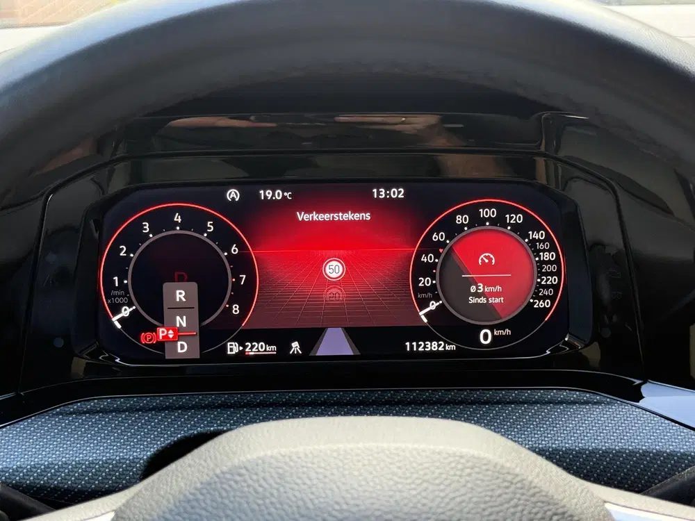 Volkswagen Golf 1.5 eTSI R-Line 150pk uit 2022, foto 4
