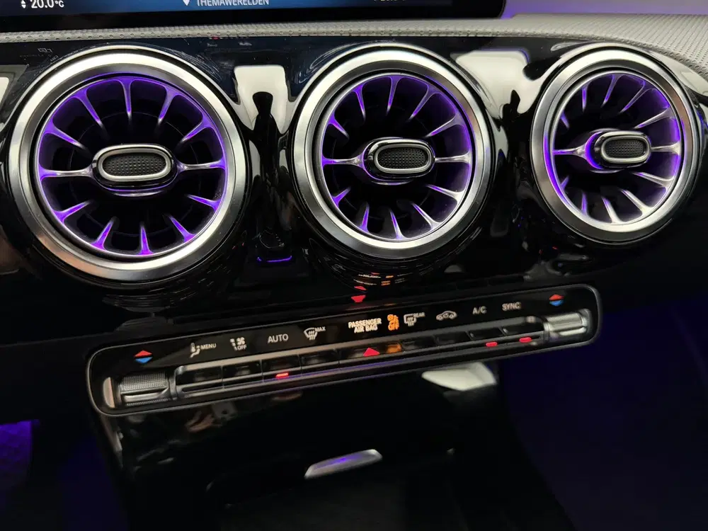 Mercedes-Benz A-Klasse 180 Premium Plus uit 2023, foto 11