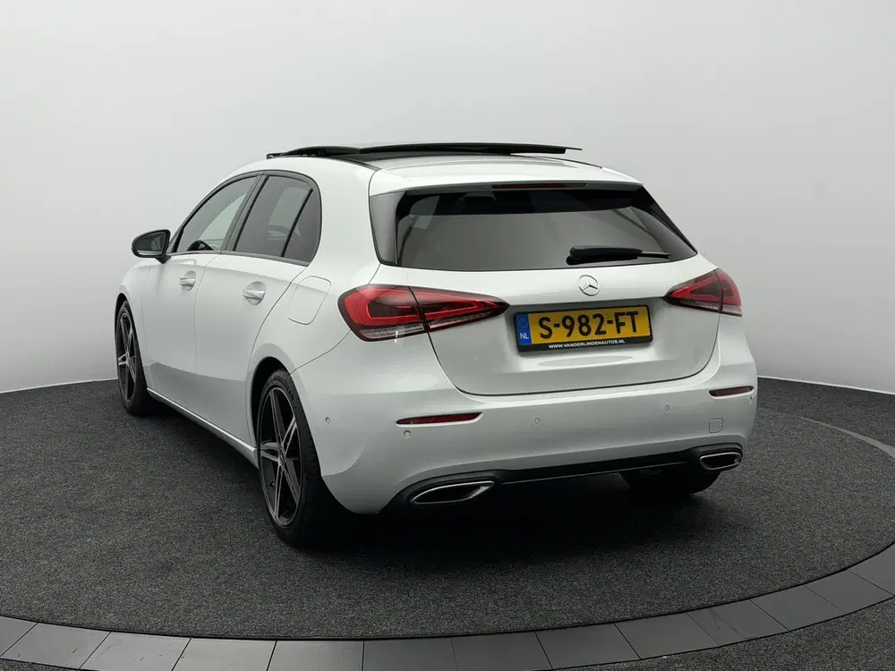 Mercedes-Benz A-Klasse 180 Premium Plus uit 2023, foto 6