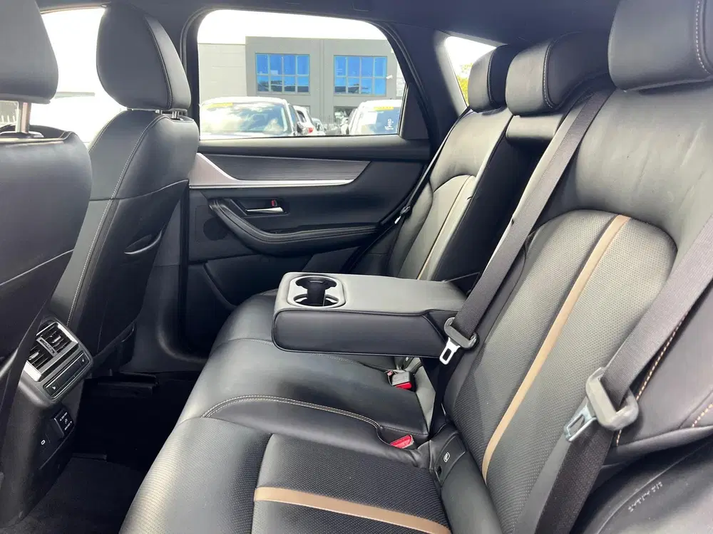 Mazda CX-60 2.5 e-SkyActiv PHEV Homura Business Editio uit 2025, foto 15
