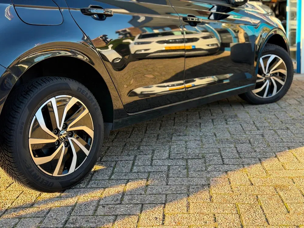 Volkswagen Polo 1.0 TSI Style 2022 ZWART NAVI CLIMA LM NAP uit 2022, foto 11
