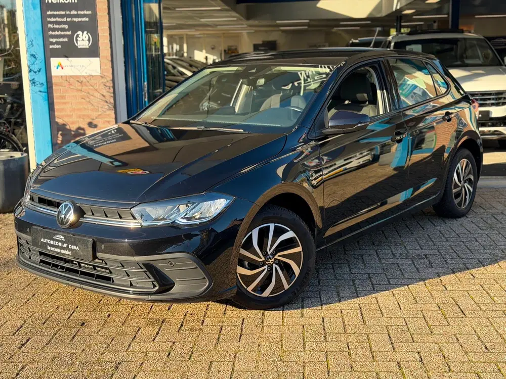 Volkswagen Polo 1.0 TSI Style 2022 ZWART NAVI CLIMA LM NAP uit 2022, foto 2