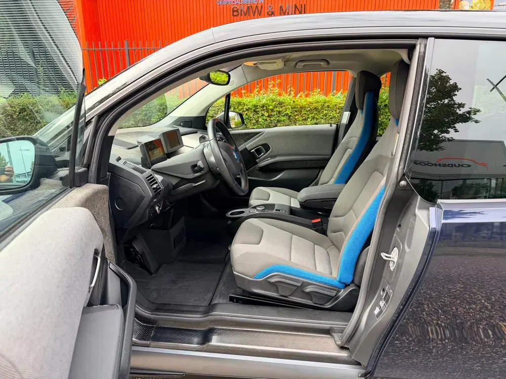 BMW i3 Sportpakket uit 2022, foto 13