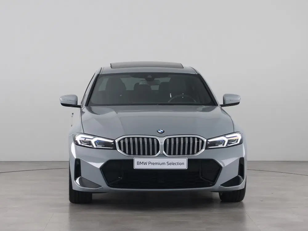 BMW 3-serie 320i Sedan M-Sport uit 2025, foto 8