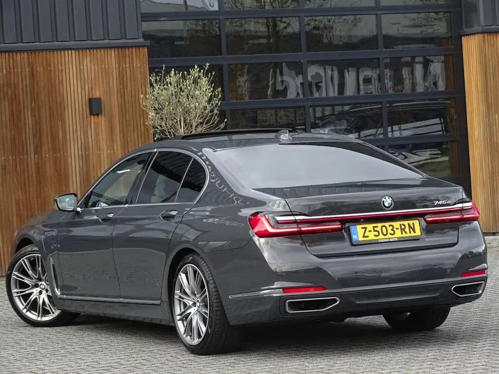 BMW 7-serie 745e 394PK M- Individual VIP uit 2019, foto 7