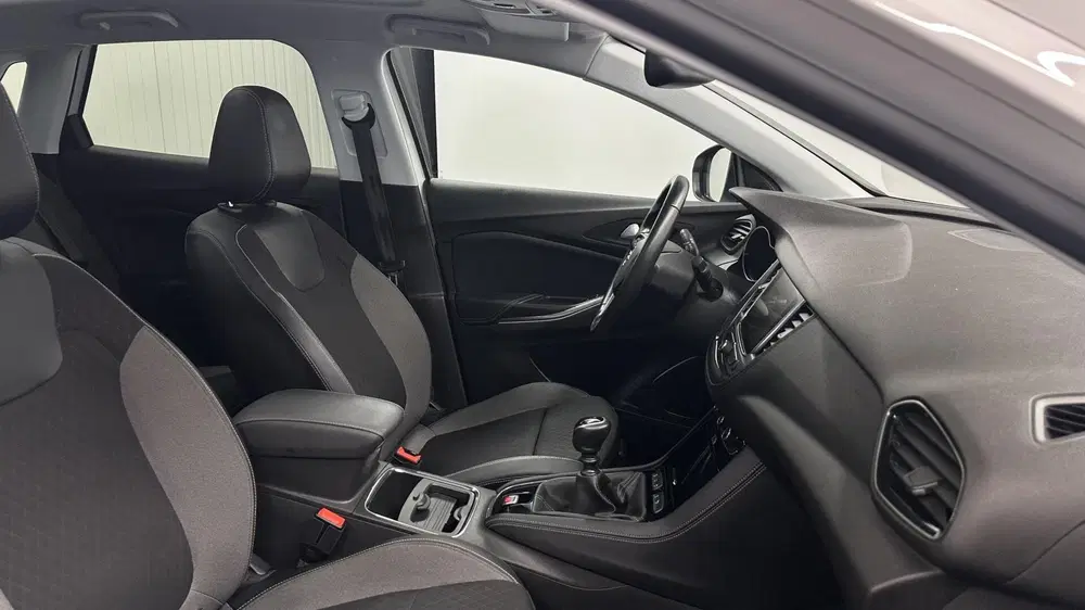Opel Grandland 1.2 Turbo Innovation PANO CAMERA LM ECC CR uit 2020, foto 4
