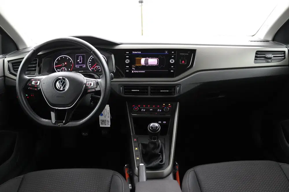 Volkswagen Polo 1.0 TSI Comfortline Business uit 2021, foto 3