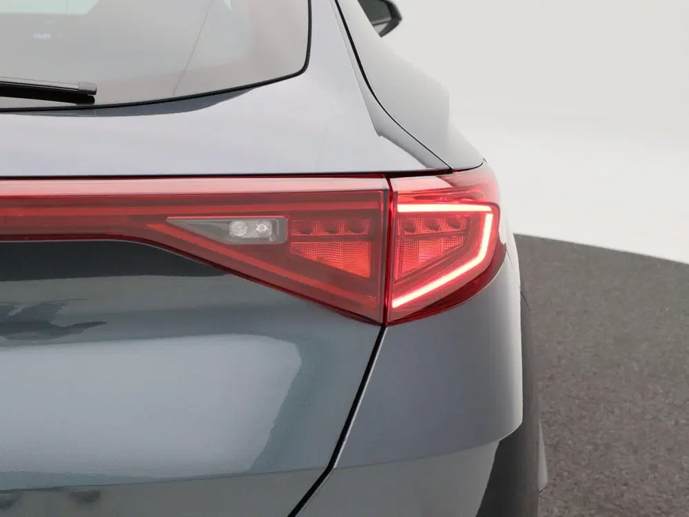 Cupra Formentor 1.4 e-Hybrid 204 Pk uit 2024, foto 14