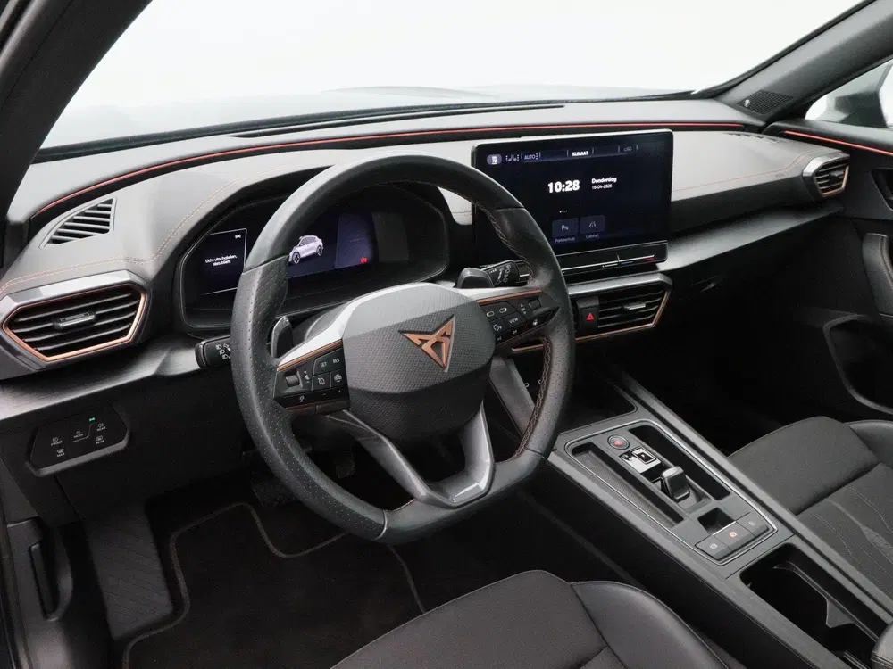 Cupra Formentor 1.4 e-Hybrid 204 Pk uit 2024, foto 4