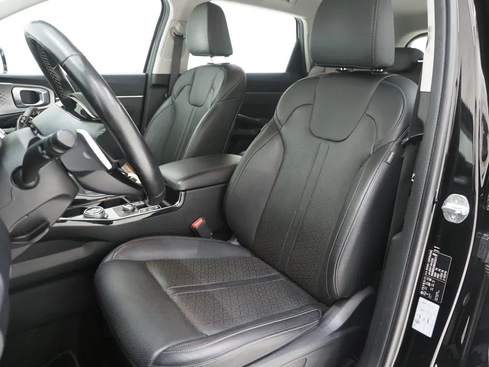 Kia Sorento 1.6 T-GDI Plug-in Hybrid 4WD DynamicLine 7 uit 2021, foto 4