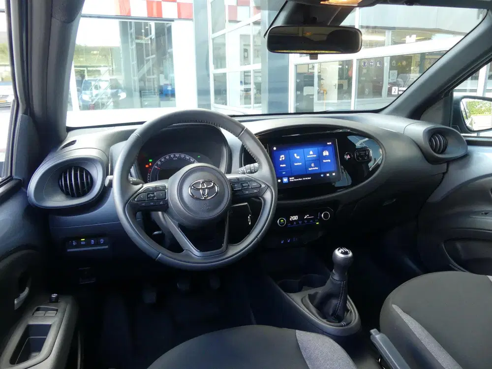 Toyota Aygo X 1.0 VVT-i MT Pulse *t uit 2025, foto 2