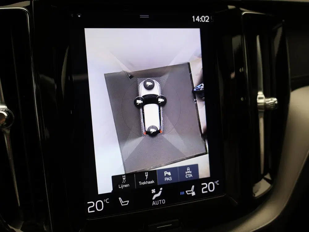 Volvo XC60 T8 390PK Plug in Hybrid AWD R-Design uit 2019, foto 14