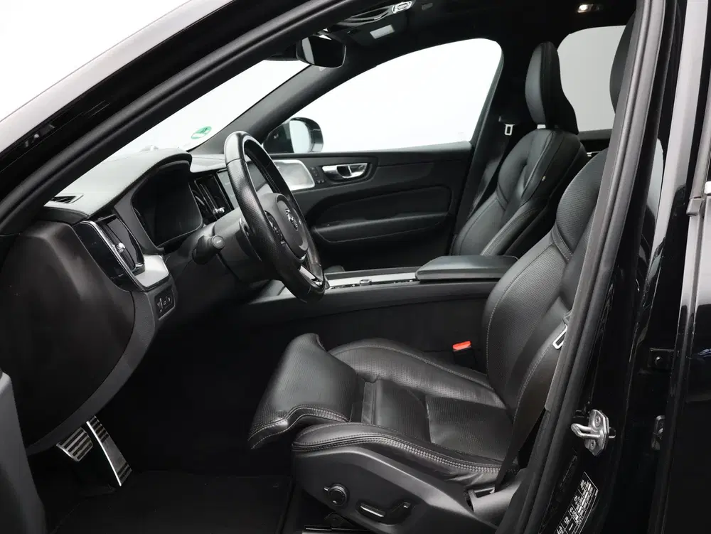 Volvo XC60 T8 390PK Plug in Hybrid AWD R-Design uit 2019, foto 5