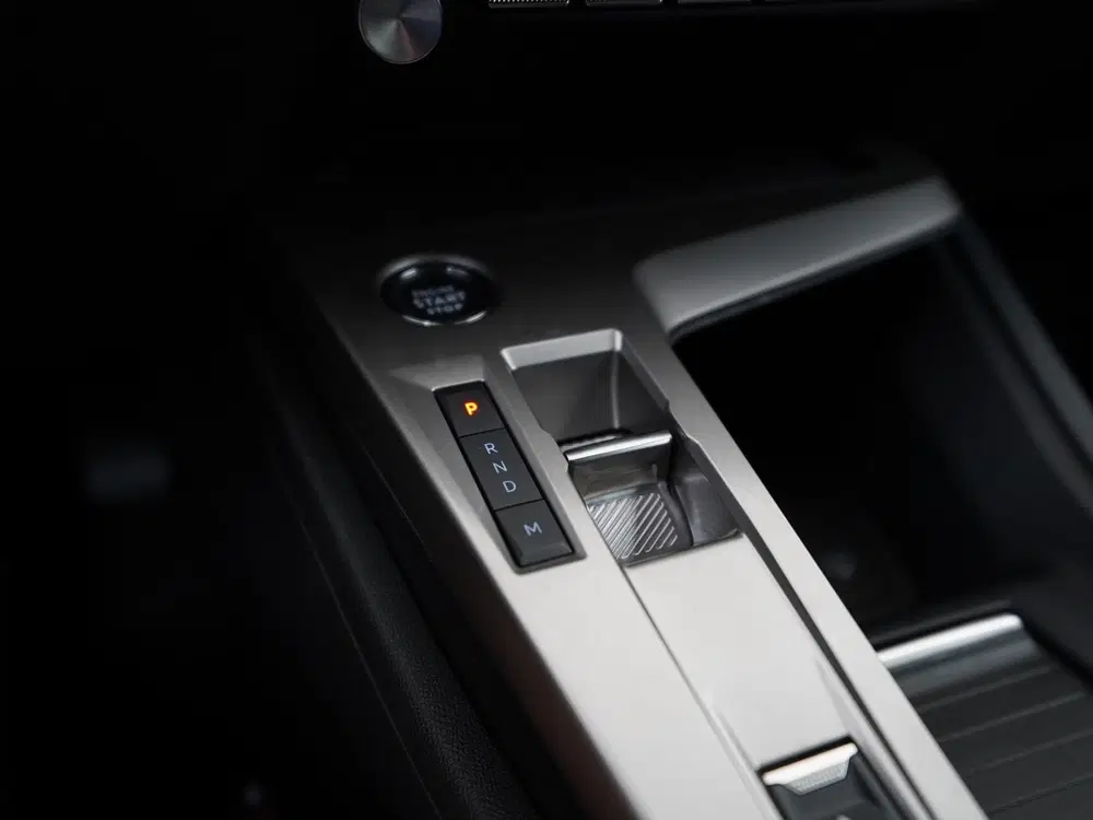 Peugeot 408 1.2 Hybrid 145 e-DCS6 Allure uit 2025, foto 10