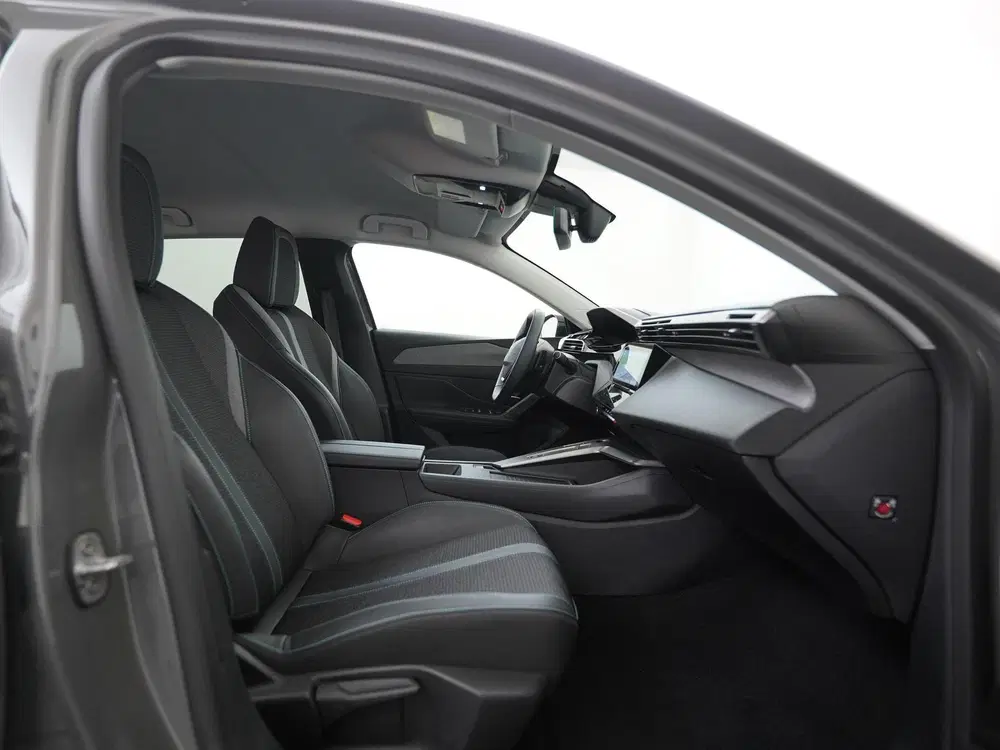 Peugeot 408 1.2 Hybrid 145 e-DCS6 Allure uit 2025, foto 3