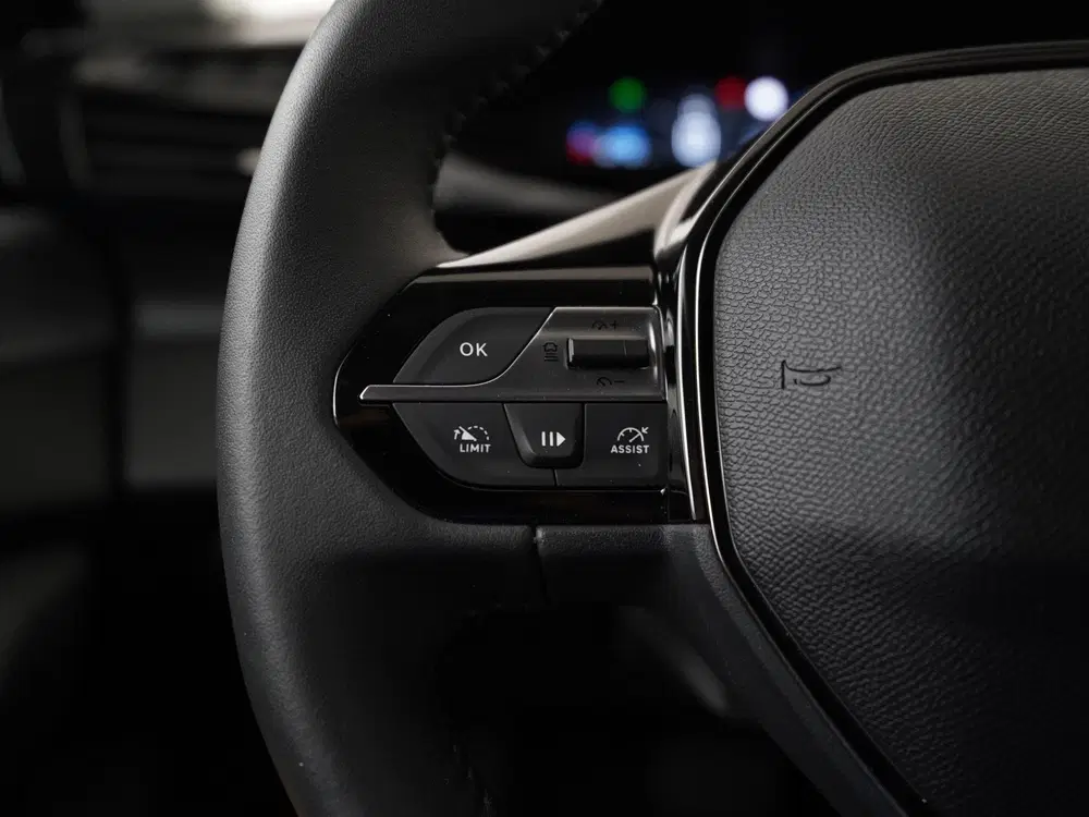 Peugeot 408 1.2 Hybrid 145 e-DCS6 Allure uit 2025, foto 7