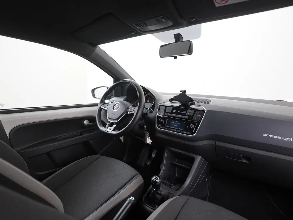 Volkswagen up! 1.0 BMT Cross up uit 2019, foto 2