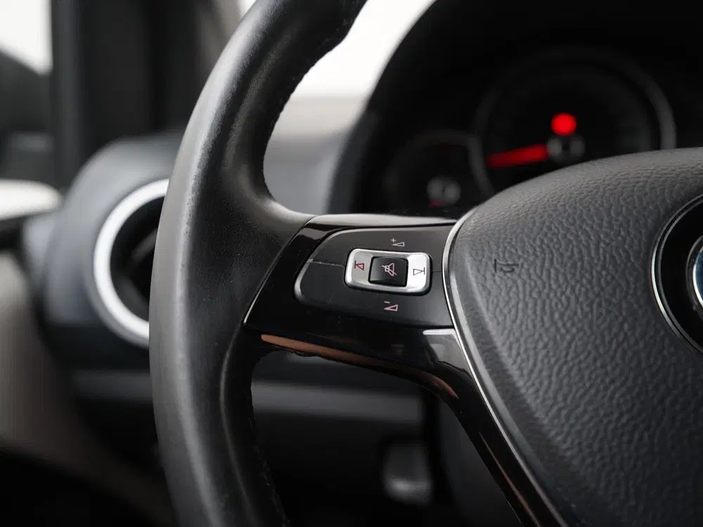 Volkswagen up! 1.0 BMT Cross up uit 2019, foto 7