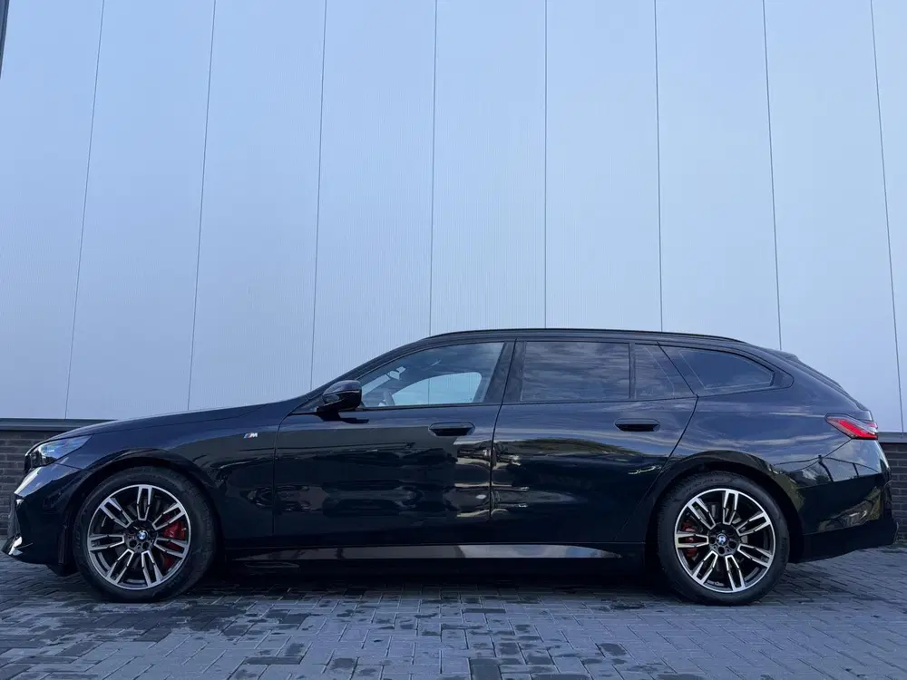 BMW i5 MSportPro uit 2025, foto 4