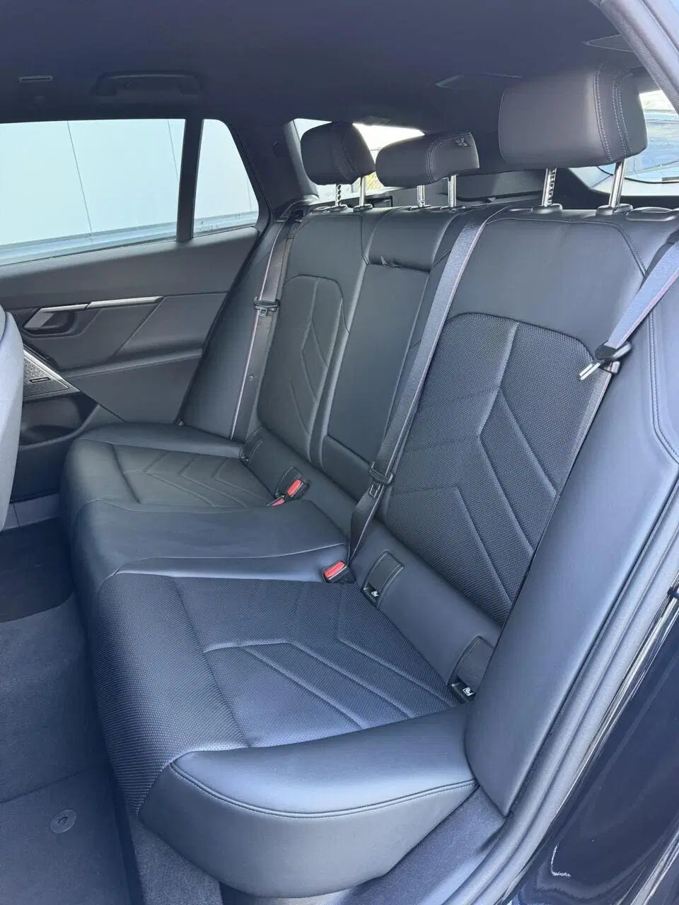 BMW i5 MSportPro uit 2025, foto 9