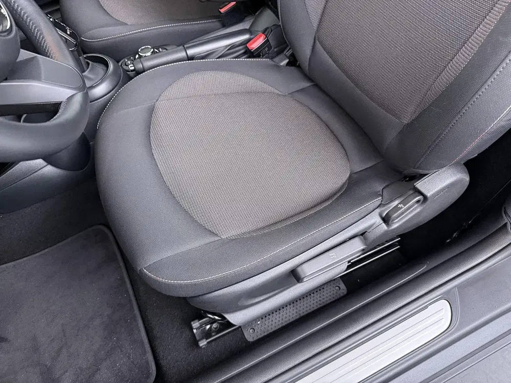 Mini Cabrio Cooper Stoelverwarming uit 2023, foto 13