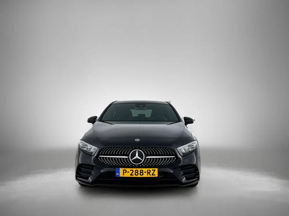 Mercedes-Benz A-Klasse 180 Business Solution AMG uit 2022, foto 5