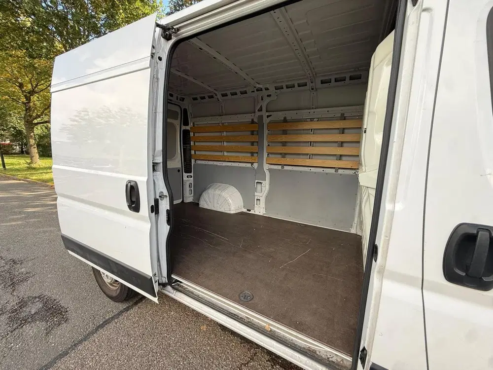 Citroën Jumper Citroen Jumper bestel 2.2 BlueHDi 120 L2H2 uit 2023, foto 11