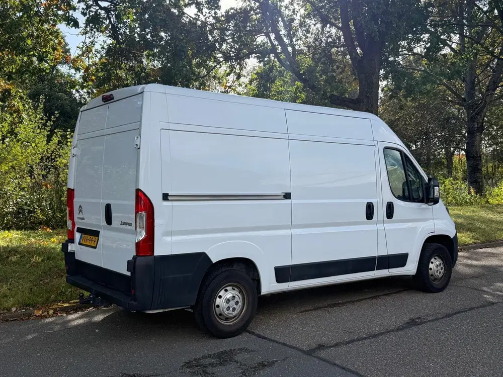 Citroën Jumper Citroen Jumper bestel 2.2 BlueHDi 120 L2H2 uit 2023, foto 7