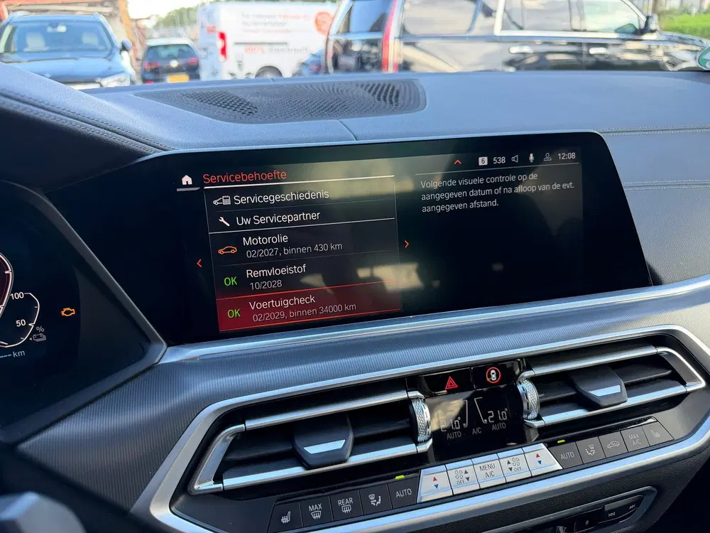 BMW X5 XDrive45e High Exe Pano uit 2021, foto 10