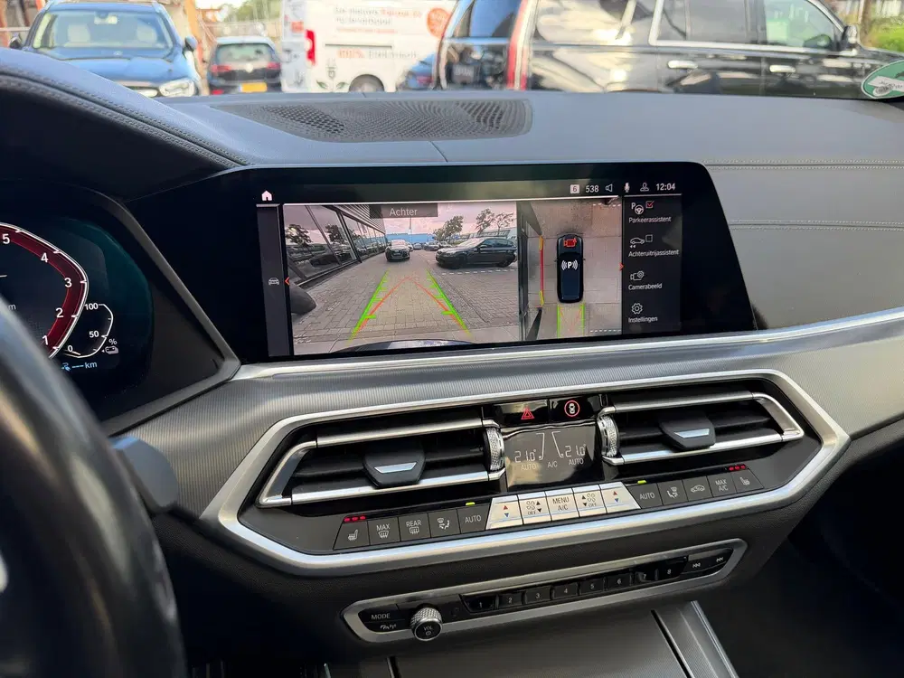 BMW X5 XDrive45e High Exe Pano uit 2021, foto 11