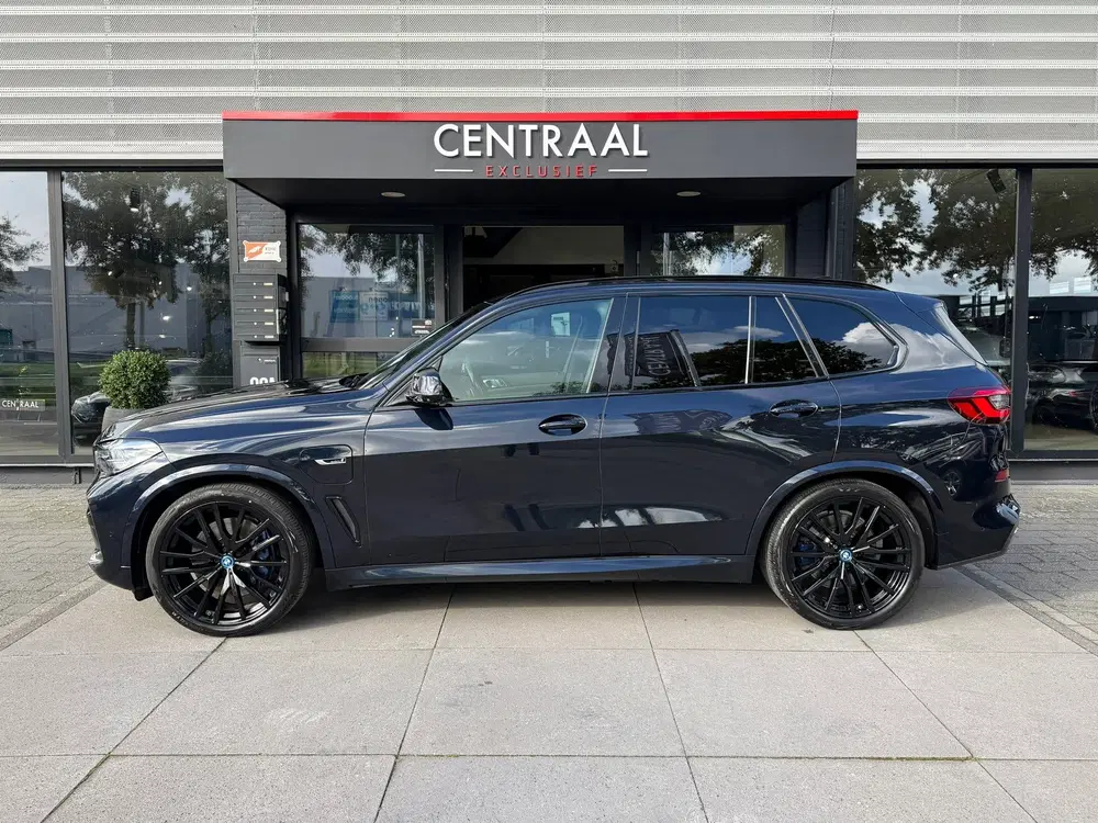 BMW X5 XDrive45e High Exe Pano uit 2021, foto 13
