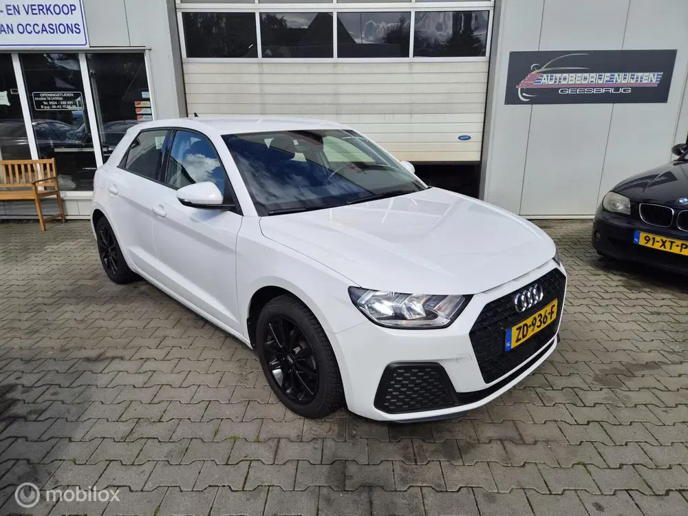 Audi A1 25 TFSI virtual cockpit uit 2019, foto 15